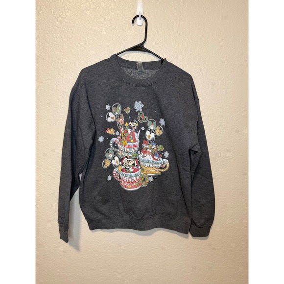 Disney Christmas Sweatshirt Mickey Mouse & Friends Holiday Gray Medium - Picture 1 of 3